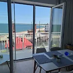 公寓 108 Vista Mar Widok Na Morze, Darlowko 达尔沃沃